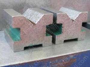 花崗巖大理石V型架為什么要成對使用 花崗巖大理石V型架為什么要成對使用